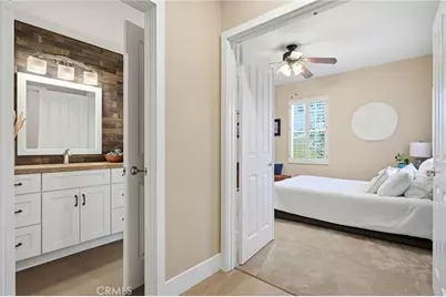 15330 Live Oak Springs Canyon, Canyon Country, CA 91387 - Photo 37