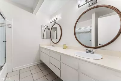 18316 Hatteras #20, Tarzana, CA 91356 - Photo 21