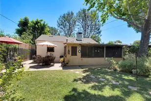 7051 Chimineas Ave, Reseda, CA 91335 - Photo 33