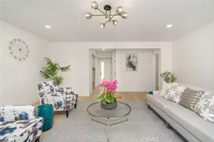 17200 Lanark St, Lake Balboa, CA 91406 - Photo 5