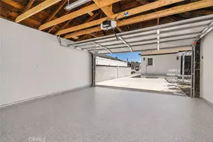 17200 Lanark St, Lake Balboa, CA 91406 - Photo 25