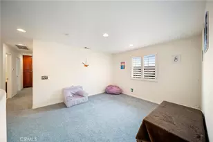 28618 Gabrial Pl, Saugus, CA 91390 - Photo 19