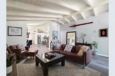 6213 Lubao, Woodland Hills, CA 91367 - Photo 3