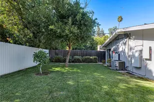 6213 Lubao, Woodland Hills, CA 91367 - Photo 35