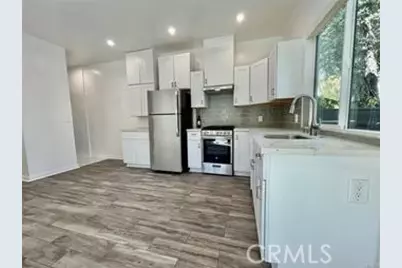 6213 Lubao, Woodland Hills, CA 91367 - Photo 43