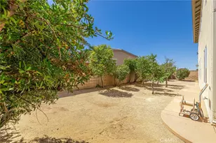 42327 42nd St, Quartz Hill, CA 93536 - Photo 49