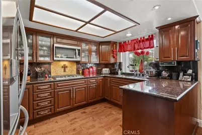 6325 Yolanda, Tarzana, CA 91335 - Photo 19