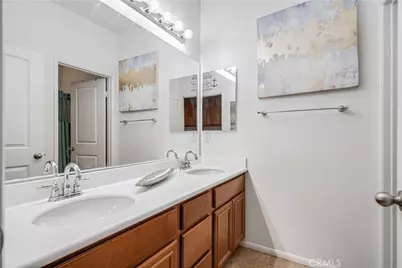 1718 E Whitlatch, Lancaster, CA 93535 - Photo 35