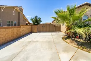 1718 E Whitlatch, Lancaster, CA 93535 - Photo 7