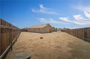 21741 Ives Ct, California City, CA 93505 - Photo 29