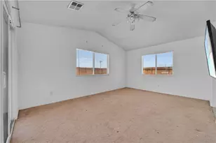 21741 Ives Ct, California City, CA 93505 - Photo 13