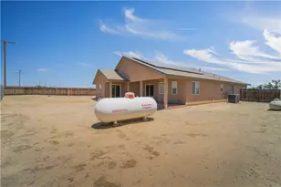 21741 Ives Ct, California City, CA 93505 - Photo 27