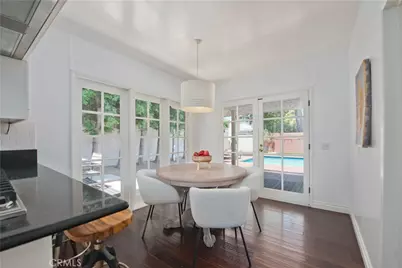 18056 Lake Encino, Encino, CA 91316 - Photo 9