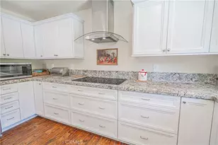 326 Fox Ridge Dr, Thousand Oaks, CA 91361 - Photo 25