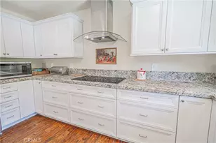 326 Fox Ridge Dr, Thousand Oaks, CA 91361 - Photo 23