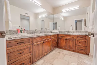 326 Fox Ridge Drive, Thousand Oaks, CA 91361 - Photo 23