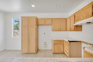 3753 Saddleback Dr, Palmdale, CA 93550 - Photo 13