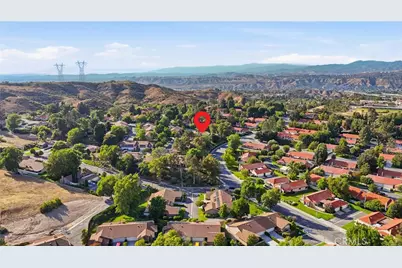20002 Avenue Of The Oaks, Newhall, CA 91321 - Photo 35