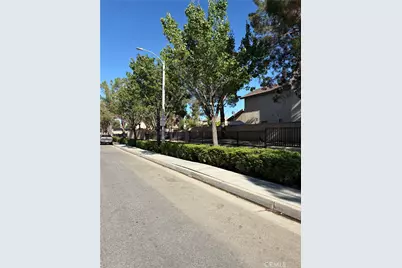 3309 Fairfield Avenue, Palmdale, CA 93550 - Photo 1