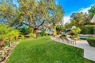 5600 Round Meadow Rd, Hidden Hills, CA 91302 - Photo 41