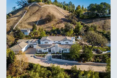 5600 Round Meadow Road, Hidden Hills, CA 91302 - Photo 49