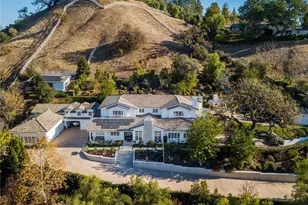 5600 Round Meadow Rd, Hidden Hills, CA 91302 - Photo 49