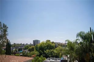 5335 Campo, Woodland Hills, CA 91364 - Photo 35