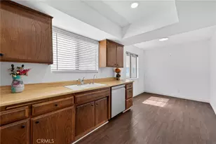 13243 Vanowen, North Hollywood, CA 91605 - Photo 9
