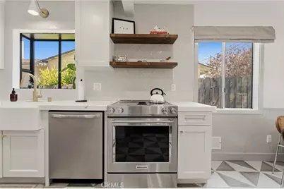 10623 Tinker Avenue, Tujunga, CA 91042 - Photo 17
