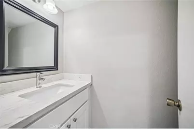 9621 Sepulveda, North Hills, CA 91343 - Photo 11