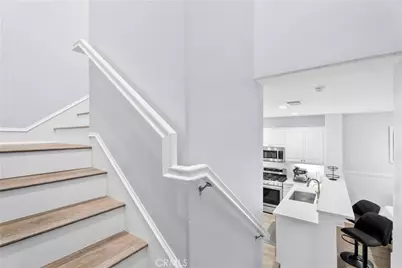 27249 Riverview Lane, Valencia, CA 91354 - Photo 21