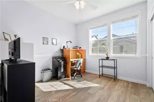 27249 Riverview Ln, Valencia, CA 91354 - Photo 25