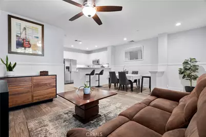 27249 Riverview Lane, Valencia, CA 91354 - Photo 7