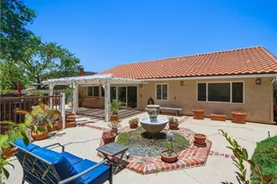 28830 Calabria Dr, Agoura Hills, CA 91301 - Photo 31