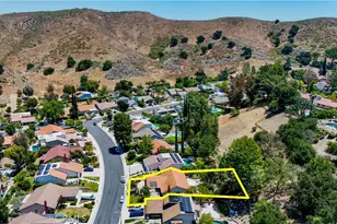 28830 Calabria Dr, Agoura Hills, CA 91301 - Photo 33
