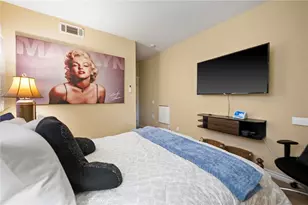 8501 Browns Creek Ln, Canoga Park, CA 91304 - Photo 21