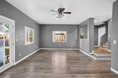 9354 Burnet #105, North Hills, CA 91343 - Photo 3