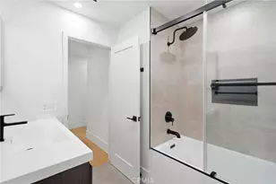 18912 Halsted St, Northridge, CA 91324 - Photo 33