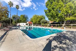 22304 Devonshire St, Chatsworth, CA 91311 - Photo 31