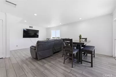 11837 Hunnewell, Sylmar, CA 91342 - Photo 9