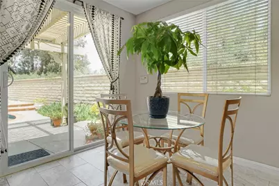 26445 Oakdale Canyon, Canyon Country, CA 91387 - Photo 27