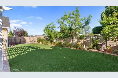 23910 Plaza Gavilan, Valencia, CA 91355 - Photo 35