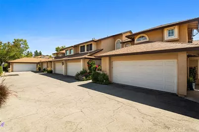 22914 Banyan Pl #201, Saugus, CA 91390 - Photo 3