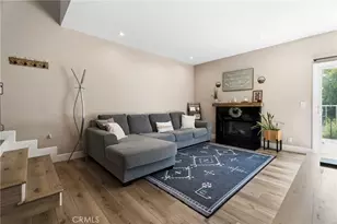 22914 Banyan Pl, Saugus, CA 91390 - Photo 9