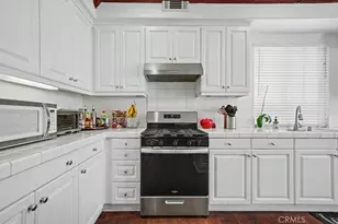 5927 Pilar Way, Bakersfield, CA 93306 - Photo 11