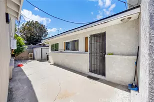 16938 Hartland St, Van Nuys, CA 91406 - Photo 39