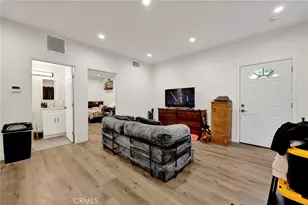 16938 Hartland St, Van Nuys, CA 91406 - Photo 25