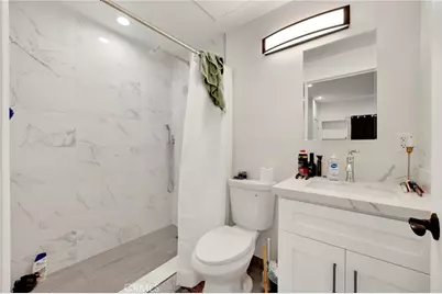 16938 Hartland Street, Van Nuys, CA 91406 - Photo 31