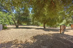 39436 Calle El Fuente, Green Valley, CA 91390 - Photo 35