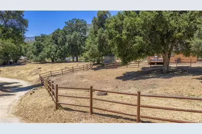 39436 Calle El Fuente, Green Valley, CA 91390 - Photo 41